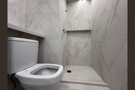 Apartamento à venda com 115m², 3 quartos e 2 vagas Apartamento à venda com 115m², 3 quartos e 2 vagasBanheiro Social