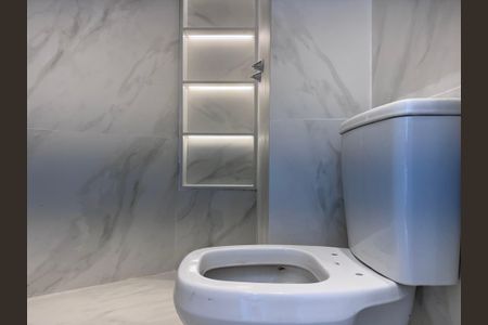 Apartamento à venda com 115m², 3 quartos e 2 vagas Apartamento à venda com 115m², 3 quartos e 2 vagasSuíte Banheiro