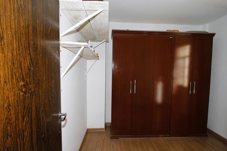 Apartamento à venda com 65m², 2 quartos e 2 vagasQuarto 2
