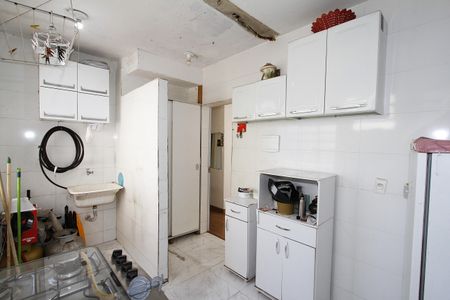 Apartamento à venda com 65m², 2 quartos e 2 vagasCozinha