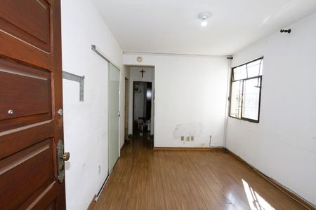 Apartamento à venda com 65m², 2 quartos e 2 vagasSala