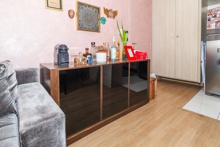 Apartamento para alugar com 70m², 2 quartos e 1 vaga Apartamento para alugar com 70m², 2 quartos e 1 vagaSala
