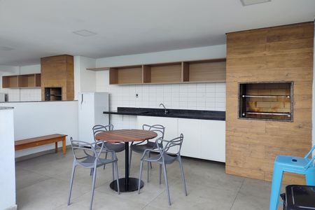 Apartamento para alugar com 75m², 3 quartos e 1 vagaÁrea comum - Churrasqueira