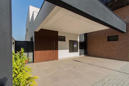 Casa de condomínio para alugar com 237m², 4 quartos e 6 vagasFachada 