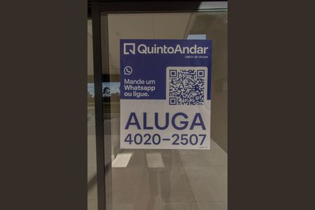 Casa de condomínio para alugar com 237m², 4 quartos e 6 vagasPlaca