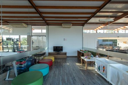 Casa de condomínio para alugar com 237m², 4 quartos e 6 vagasÁrea comum - Brinquedoteca