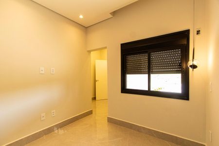 Casa de condomínio para alugar com 237m², 4 quartos e 6 vagasSuíte 