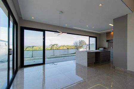 Casa de condomínio para alugar com 237m², 4 quartos e 6 vagasCozinha