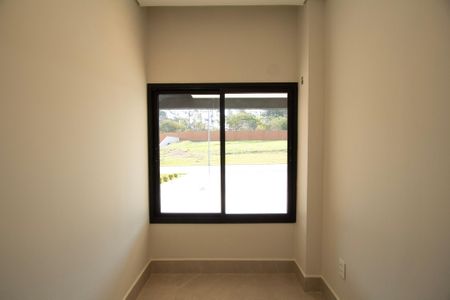 Casa de condomínio para alugar com 237m², 4 quartos e 6 vagasEscritório