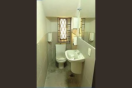 Casa à venda com 248m², 6 quartos e sem vaga