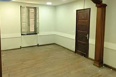 Casa à venda com 248m², 6 quartos e sem vaga