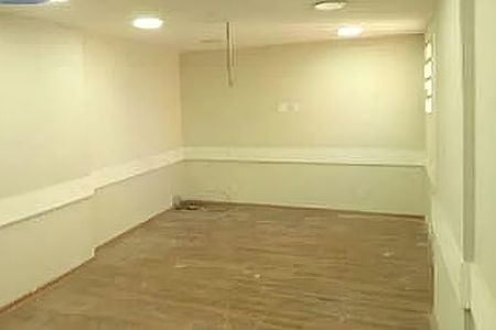 Casa à venda com 248m², 6 quartos e sem vaga