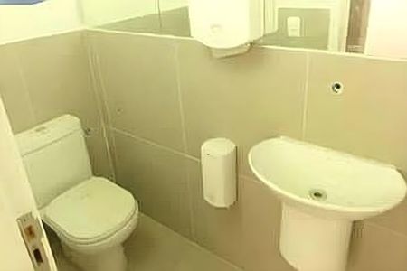 Casa à venda com 248m², 6 quartos e sem vaga