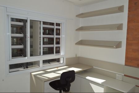 Apartamento à venda com 268m², 4 quartos e 4 vagasSuíte 4