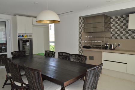 Apartamento à venda com 268m², 4 quartos e 4 vagasÁrea Gourmet