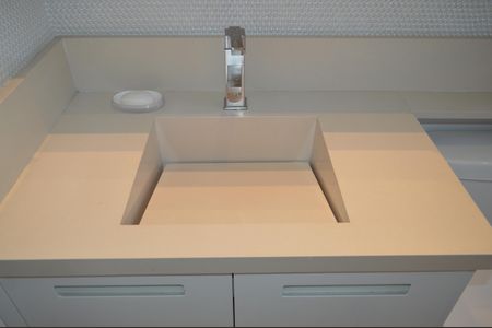 Apartamento à venda com 268m², 4 quartos e 4 vagasBanheiro da Suíte 3