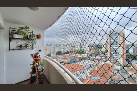 Apartamento à venda com 96m², 3 quartos e 2 vagasVaranda