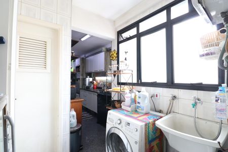 Apartamento à venda com 96m², 3 quartos e 2 vagasÁrea de Serviço