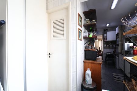 Apartamento à venda com 96m², 3 quartos e 2 vagasÁrea de Serviço