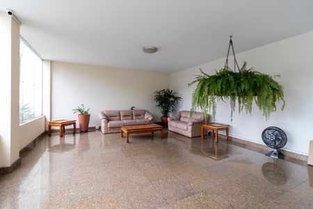 Apartamento à venda com 209m², 3 quartos e 2 vagas Apartamento à venda com 209m², 3 quartos e 2 vagasHall Social