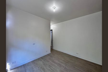 Casa à venda com 212m², 4 quartos e 4 vagas Casa à venda com 212m², 4 quartos e 4 vagasSuíte 1