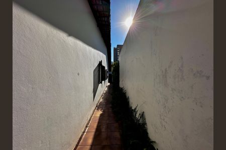 Casa à venda com 212m², 4 quartos e 4 vagas Casa à venda com 212m², 4 quartos e 4 vagasÁrea comum