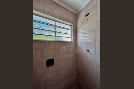 Casa à venda com 212m², 4 quartos e 4 vagas Casa à venda com 212m², 4 quartos e 4 vagasBanheiro Suíte 1