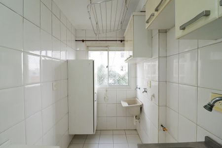 Apartamento para alugar com 50m², 2 quartos e 1 vaga Apartamento para alugar com 50m², 2 quartos e 1 vagaCozinha e Área de Serviço