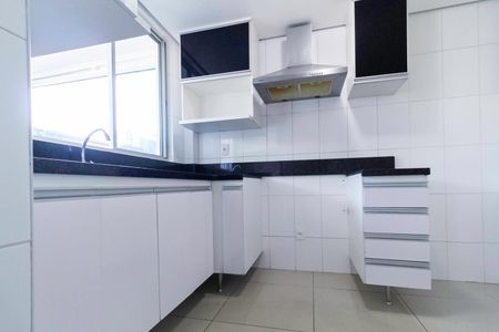 Apartamento à venda com 172m², 3 quartos e 2 vagas Apartamento à venda com 172m², 3 quartos e 2 vagasCozinha