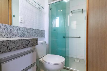 Apartamento à venda com 172m², 3 quartos e 2 vagas Apartamento à venda com 172m², 3 quartos e 2 vagasBanheiro da suíte