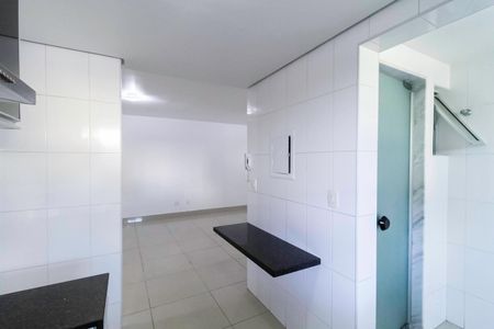 Apartamento à venda com 172m², 3 quartos e 2 vagas Apartamento à venda com 172m², 3 quartos e 2 vagasCozinha