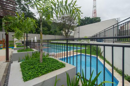 Apartamento para alugar com 45m², 2 quartos e sem vaga Apartamento para alugar com 45m², 2 quartos e sem vagaÁrea comum - Piscina