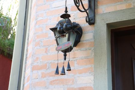 Casa de condomínio para alugar com 323m², 4 quartos e 5 vagasEntrada