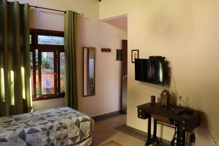 Casa de condomínio para alugar com 323m², 4 quartos e 5 vagasSuíte 3