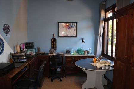 Casa de condomínio para alugar com 323m², 4 quartos e 5 vagasBanheiro da Suíte 1