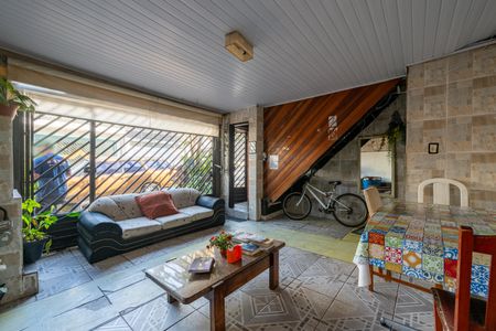 Casa para alugar com 300m², 1 quarto e 2 vagas Casa para alugar com 300m², 1 quarto e 2 vagasGaragem