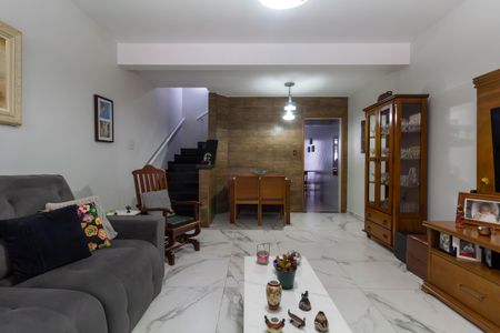 Sala de casa à venda com 3 quartos, 126m² em Vila Carrão, São Paulo