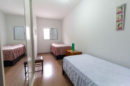 Casa à venda com 126m², 3 quartos e 1 vagaQuarto 2