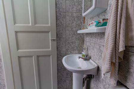 Casa à venda com 126m², 3 quartos e 1 vagaBanheiro 1