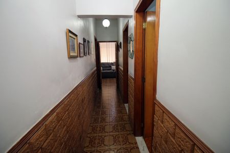 Sala - Corredor de casa para alugar com 3 quartos, 150m² em Brás de Pina, Rio de Janeiro