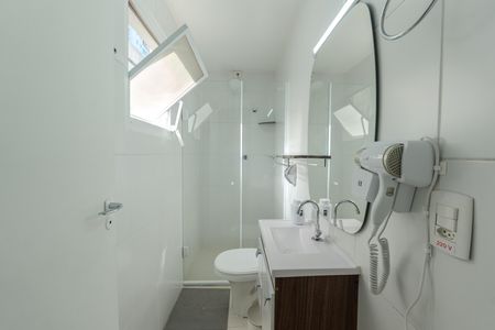 Apartamento para alugar com 32m², 1 quarto e 1 vaga Apartamento para alugar com 32m², 1 quarto e 1 vagaBanheiro da Suíte