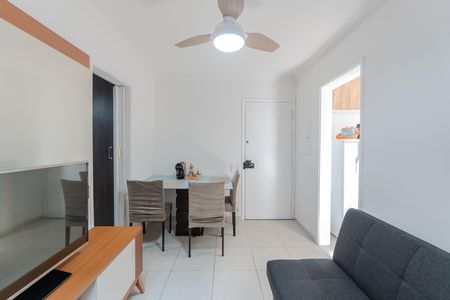 Apartamento para alugar com 32m², 1 quarto e 1 vaga Apartamento para alugar com 32m², 1 quarto e 1 vagaSala