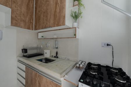 Apartamento para alugar com 32m², 1 quarto e 1 vaga Apartamento para alugar com 32m², 1 quarto e 1 vagaCozinha e Área de Serviço