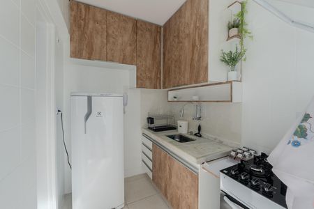 Apartamento para alugar com 32m², 1 quarto e 1 vaga Apartamento para alugar com 32m², 1 quarto e 1 vagaCozinha e Área de Serviço