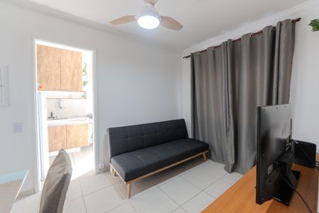 Apartamento para alugar com 32m², 1 quarto e 1 vaga Apartamento para alugar com 32m², 1 quarto e 1 vagaSala