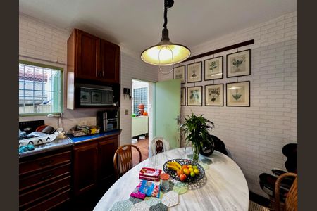 Casa à venda com 250m², 3 quartos e 3 vagasCozinha