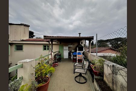 Casa à venda com 250m², 3 quartos e 3 vagasChurrasqueira