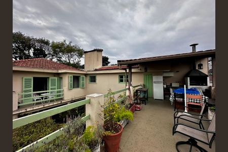 Casa à venda com 250m², 3 quartos e 3 vagasChurrasqueira