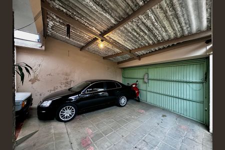 Casa à venda com 250m², 3 quartos e 3 vagasGaragem