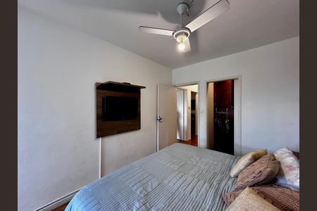 Casa à venda com 250m², 3 quartos e 3 vagasSuíte